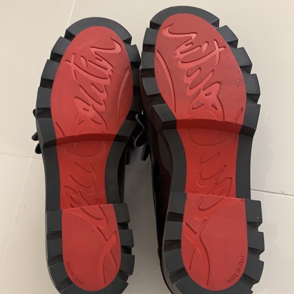 Christian Louboutin - Daisy Spikes Embellished Patent-leather Loafers - Picture 6 of 6